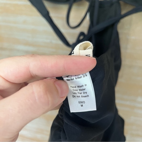 6 Shore Road Push Cart One Piece Swimsuit Black Monokini Sexy Beach Womens M - Picture 4 of 7